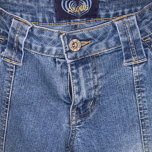 Low Rise Angels Capri Jeans - Picture 5 of 16